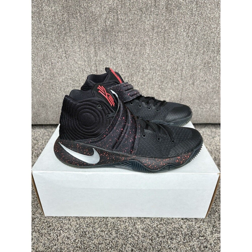 NIKE 2016 KYRIE 2 BRIGHT CRIMSON SPECKLED SIZE 8.5 MEN’S